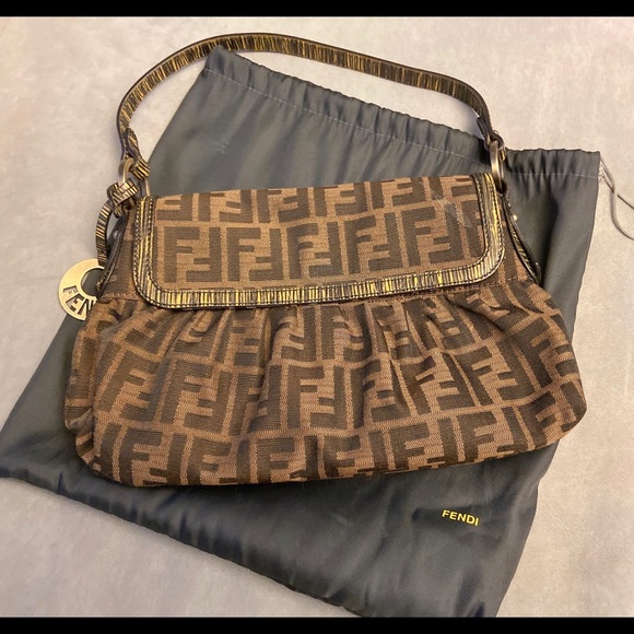 Fendi Handbags - Almost like new Fendi small shoulder bag Fendi Handbags - Almost like new Fendi small shoulder bag
